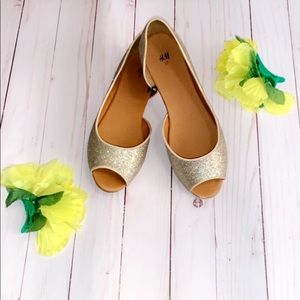 H&M glitter peep toe flats 🌵